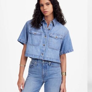 Madewell Boxy-Crop Button-Up Shirt: Airy Denim Edition